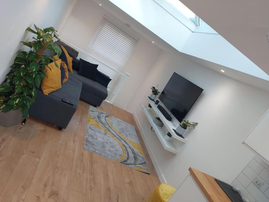 1 Bedroom Modern Duplex سوثامبتون المظهر الخارجي الصورة